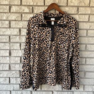 Weekends By Chicos Leopard Print Snap Button Pullover 
Size 3(XL)